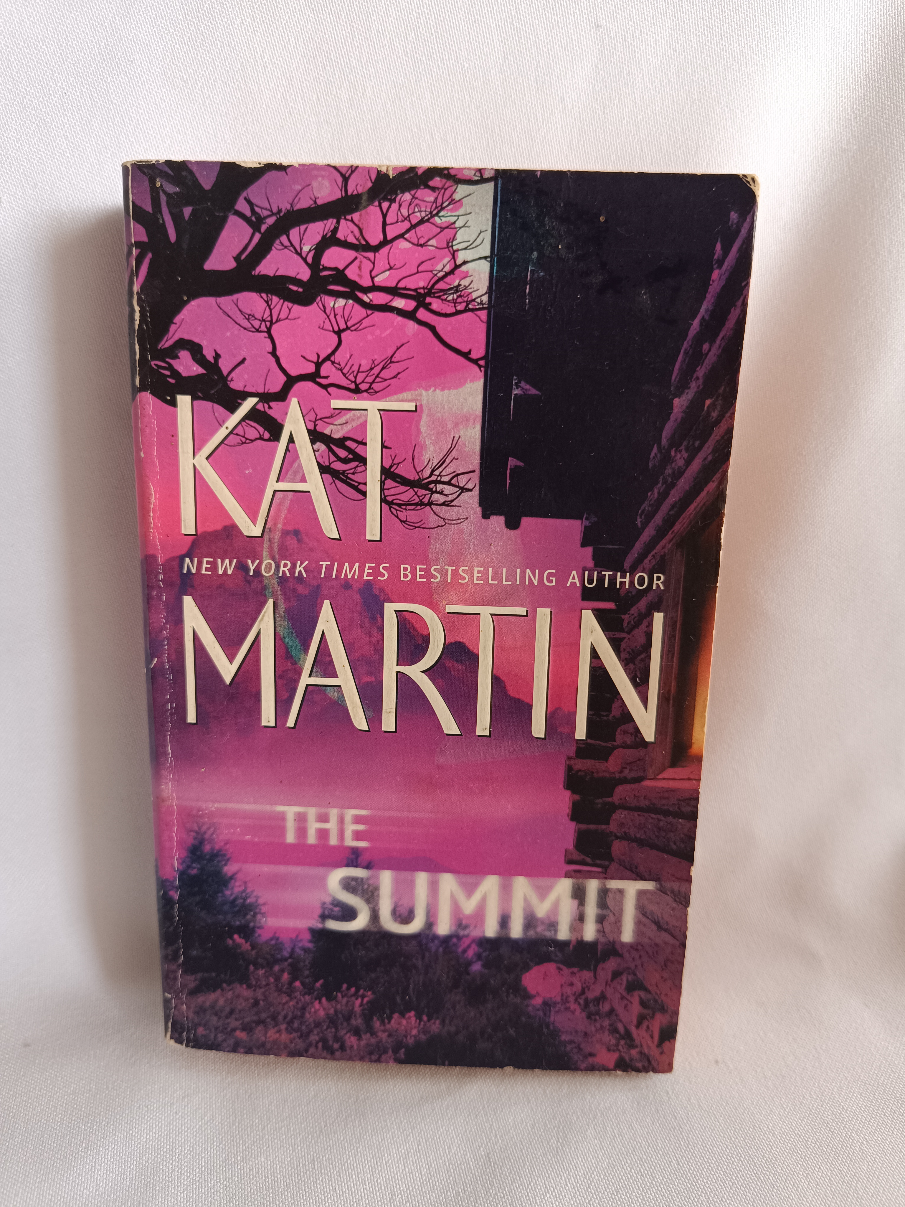 "The Summit, Book by Kat Martin"
