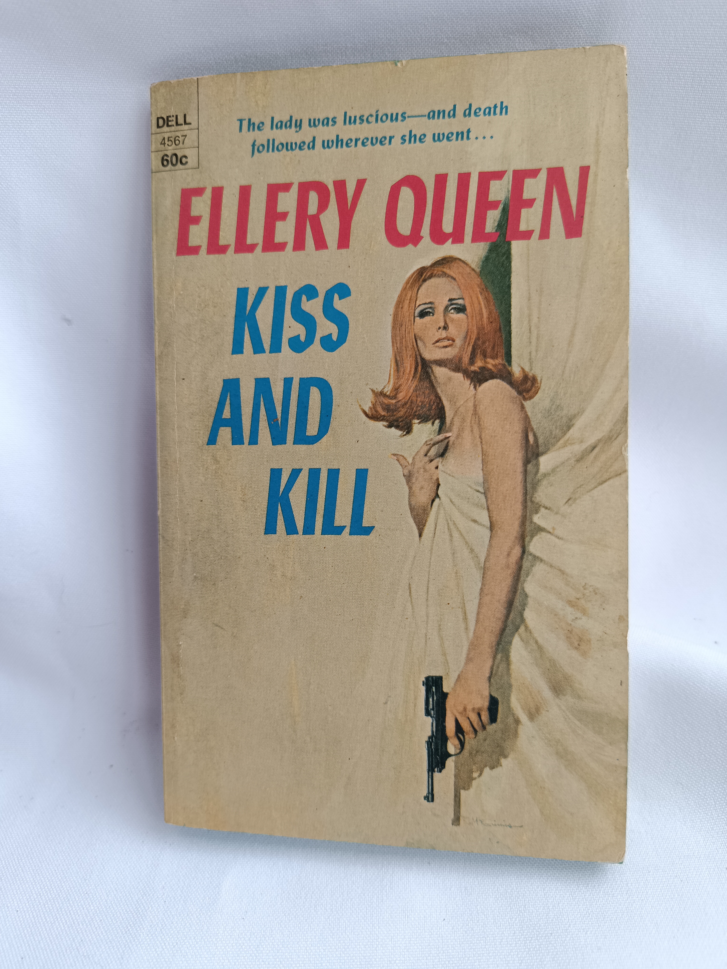 Kiss and Kill por Ellery Queen